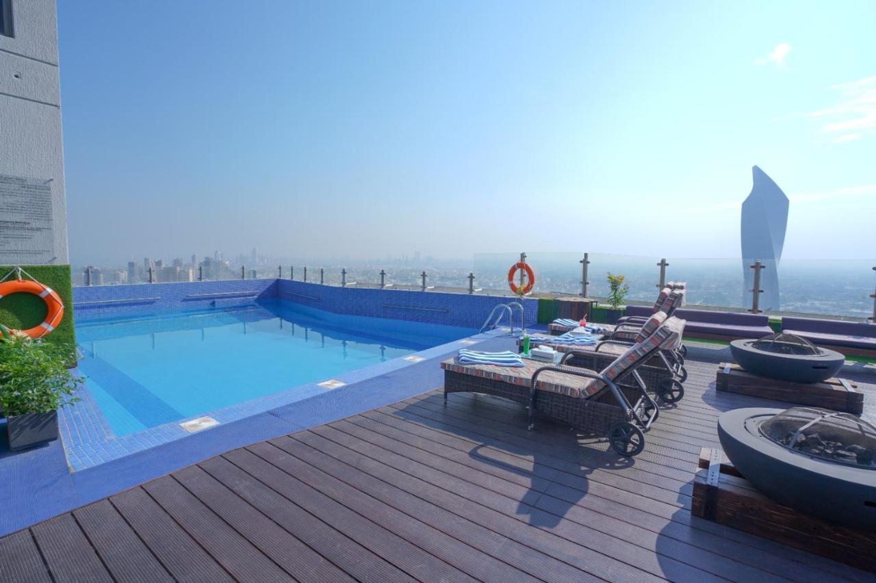 Ramada Encore By Wyndham Kuwait Downtown Kuwait City Bagian luar foto