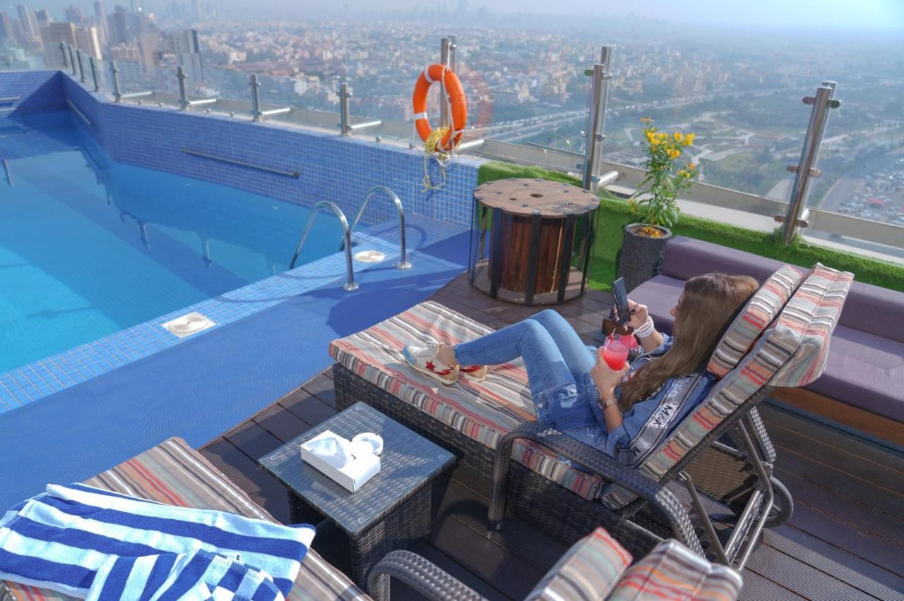 Ramada Encore By Wyndham Kuwait Downtown Kuwait City Bagian luar foto