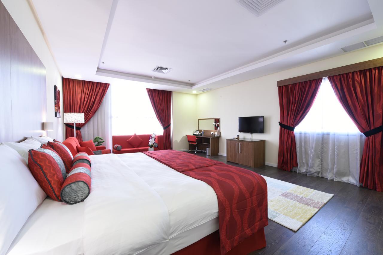 Ramada Encore By Wyndham Kuwait Downtown Kuwait City Bagian luar foto