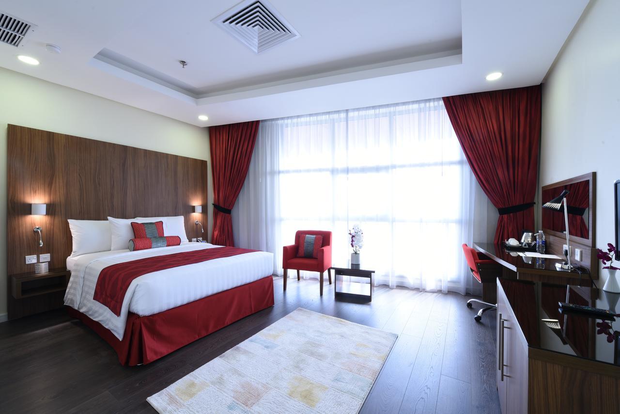 Ramada Encore By Wyndham Kuwait Downtown Kuwait City Bagian luar foto