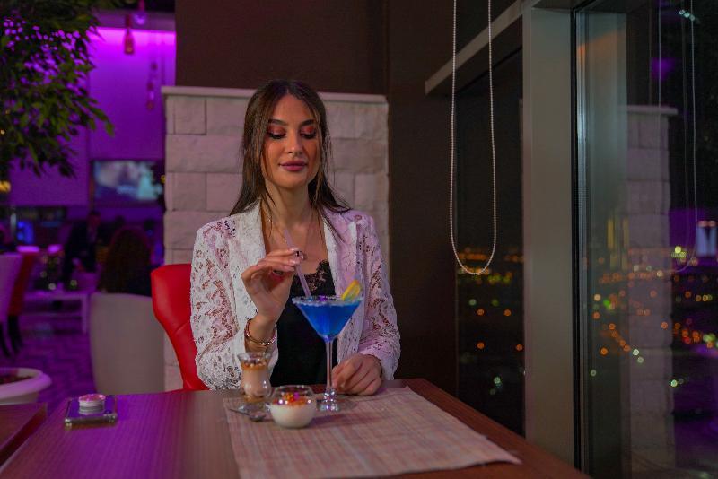 Ramada Encore By Wyndham Kuwait Downtown Kuwait City Bagian luar foto