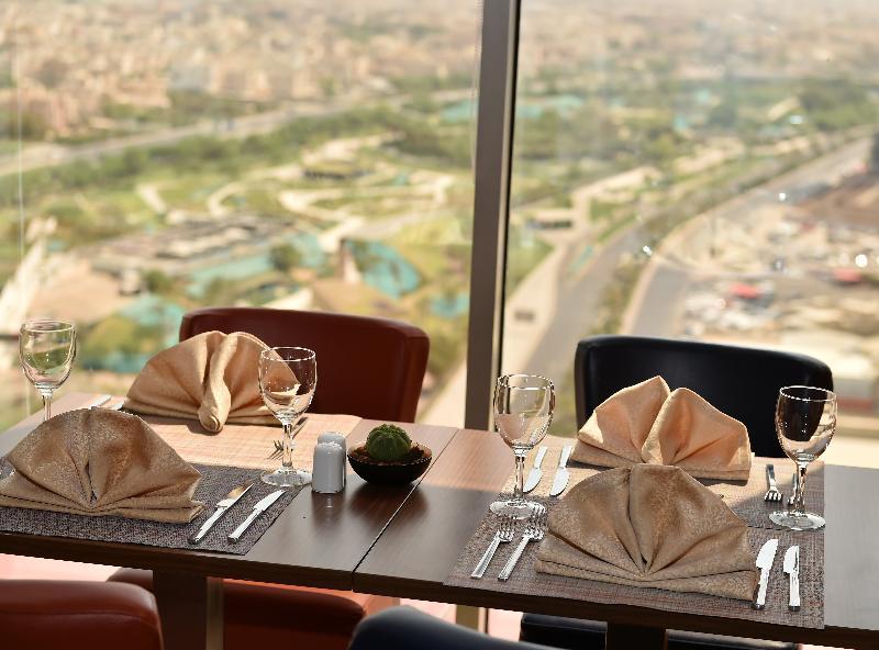 Ramada Encore By Wyndham Kuwait Downtown Kuwait City Bagian luar foto